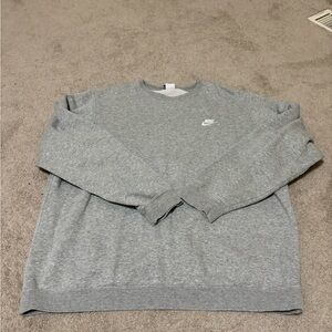 Nike Women’s Gray Sweatshirt